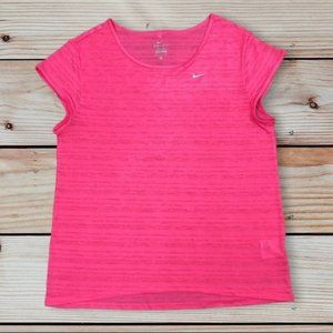 NIKE Women's T-Shirts Short Sleeve Sportswear